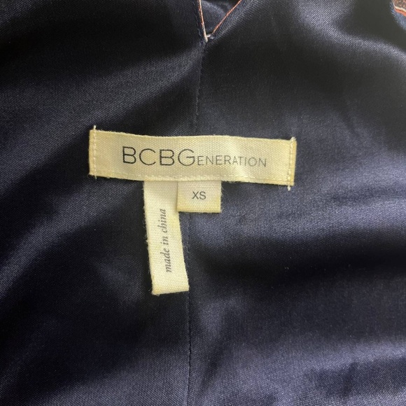 BCBG Generation Faux Wrap Striped MIDI Dress with Pockets Sz XS Halter Back - Picture 14 of 14